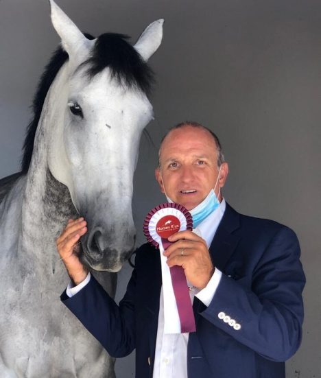 WhatsApp Image 2024-12-05 at 09.40.36